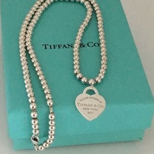 TIFFANY & CO. STERLING SILVER HEART TAG NECKLACE